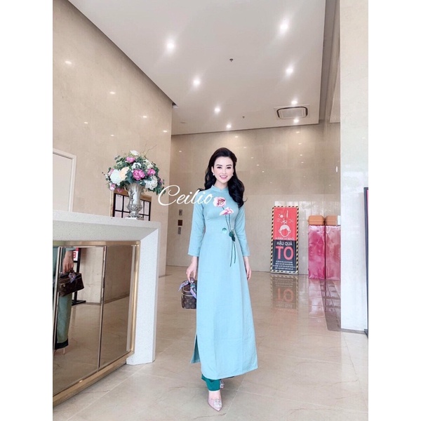 Com bo áo dài cách tân