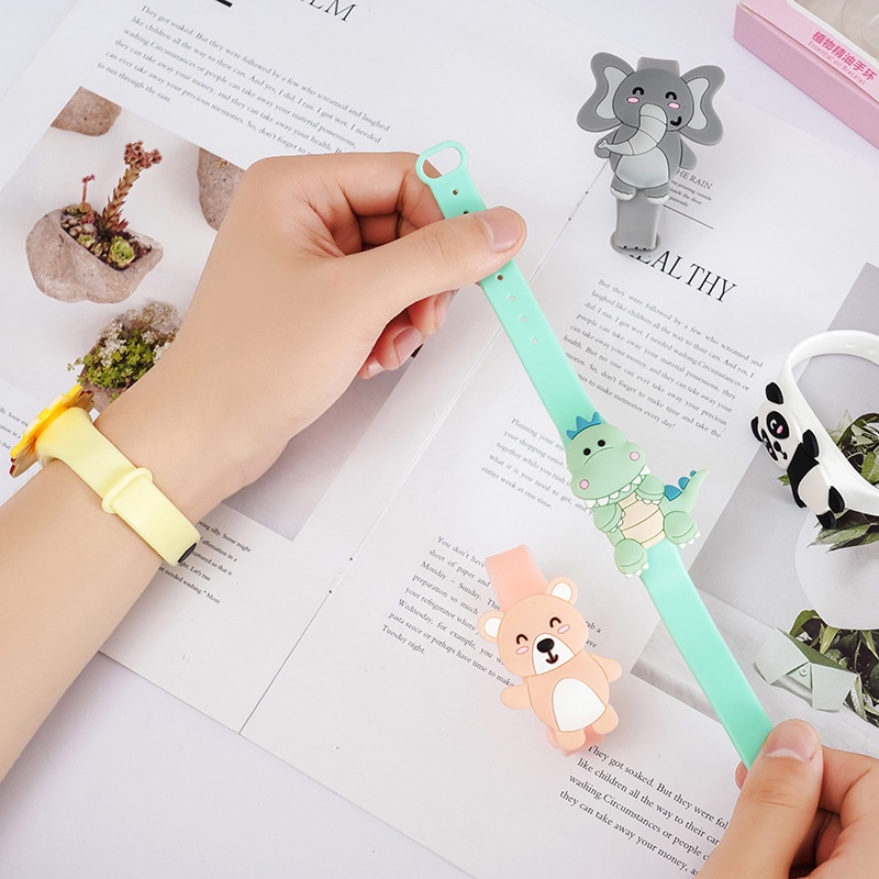 Vòng Đeo Tay Đuổi Muỗi Bằng Silicon Hình Thú Hoạt Hình Dễ Thương An Toàn Cho Bé