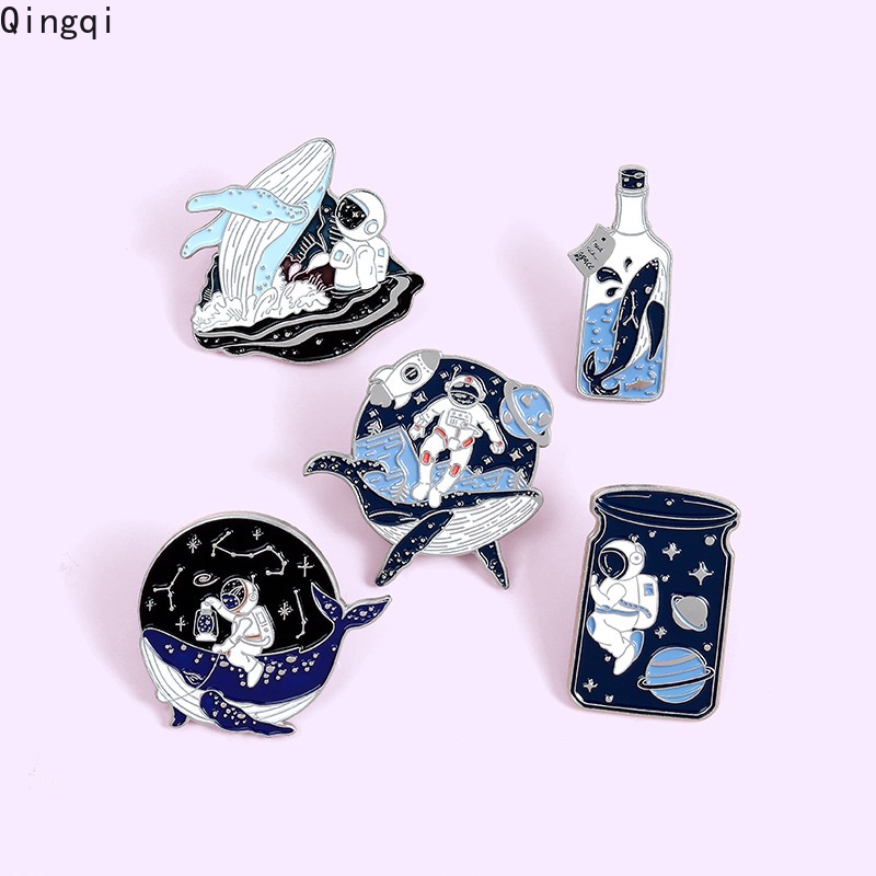 Ghim cài áo Miss Zoe hình phi hành gia và cá voi dễ thương độc đáo