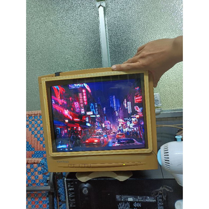 Màn hình vi tính CRT 14inch cổ .kienstore726 | BigBuy360 - bigbuy360.vn