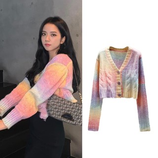 Áo len ngắn cầu vồng Jisoo Blackpink