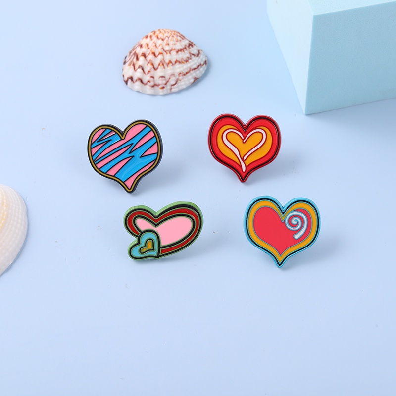 Ghim cài áo QIHE JEWELRY phong cách trái tim thiết kế hoạt hình 4 kiểu tùy chọn