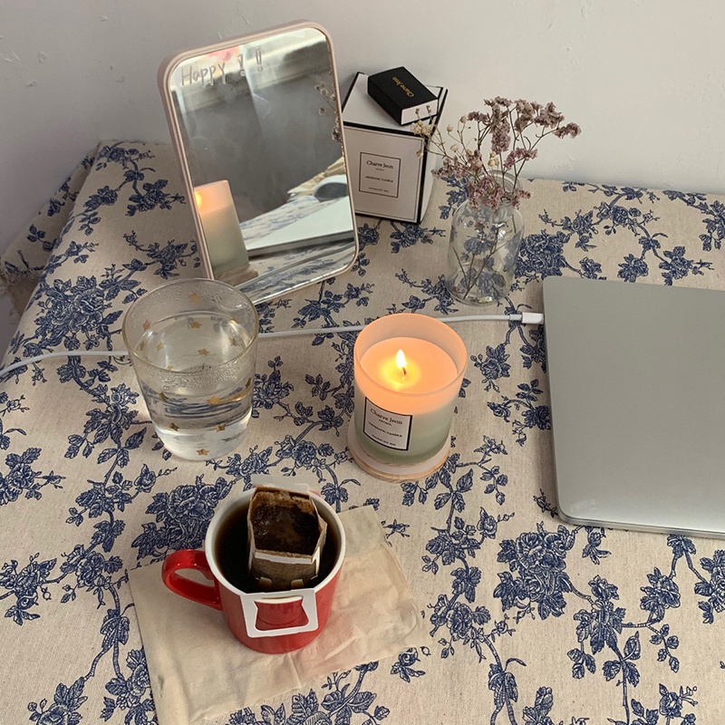 Khăn trải bàn trang trí phong cách vintage thời trang