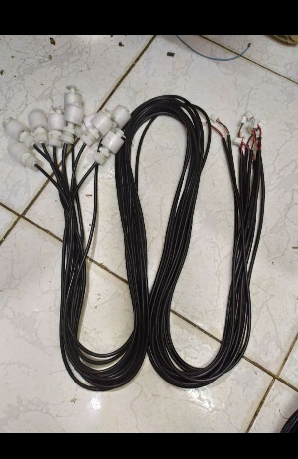 Phao cảm biến mực nước quạt điều hòa _ giá 1 cái