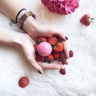 Son dưỡng môi EOS Lip Balm