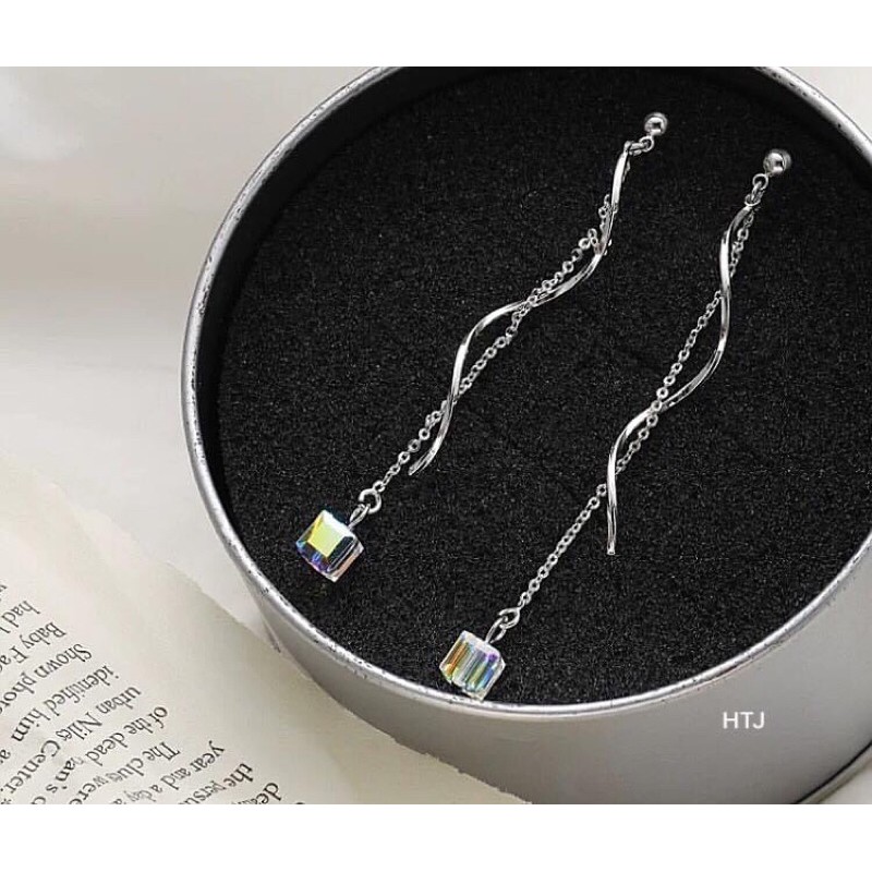 BÔNG TAI BẠC MẶT ĐÁ PHA LÊ VUÔNG DÁNG DÀI