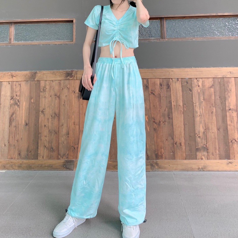 [Mã FAGREEN245 giảm 10% tối đa 30K đơn 99K] Set áo croptop rút dây + quần jogger loang màu có cã váy | BigBuy360 - bigbuy360.vn