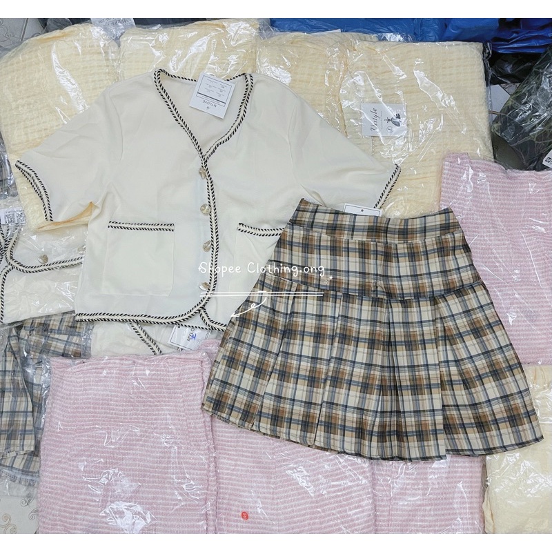 Set áo sơ mi tiểu thư + chân váy xếp ly bản to xinh xắn