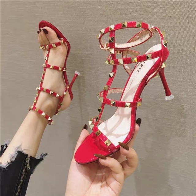 Sandal đinh tán | BigBuy360 - bigbuy360.vn