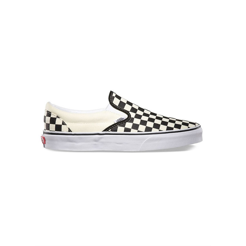 [Mã LT150 giảm 150k đơn 699k] Giày sneakers Vans Classic Slip On Black&White VN000EYEBWW