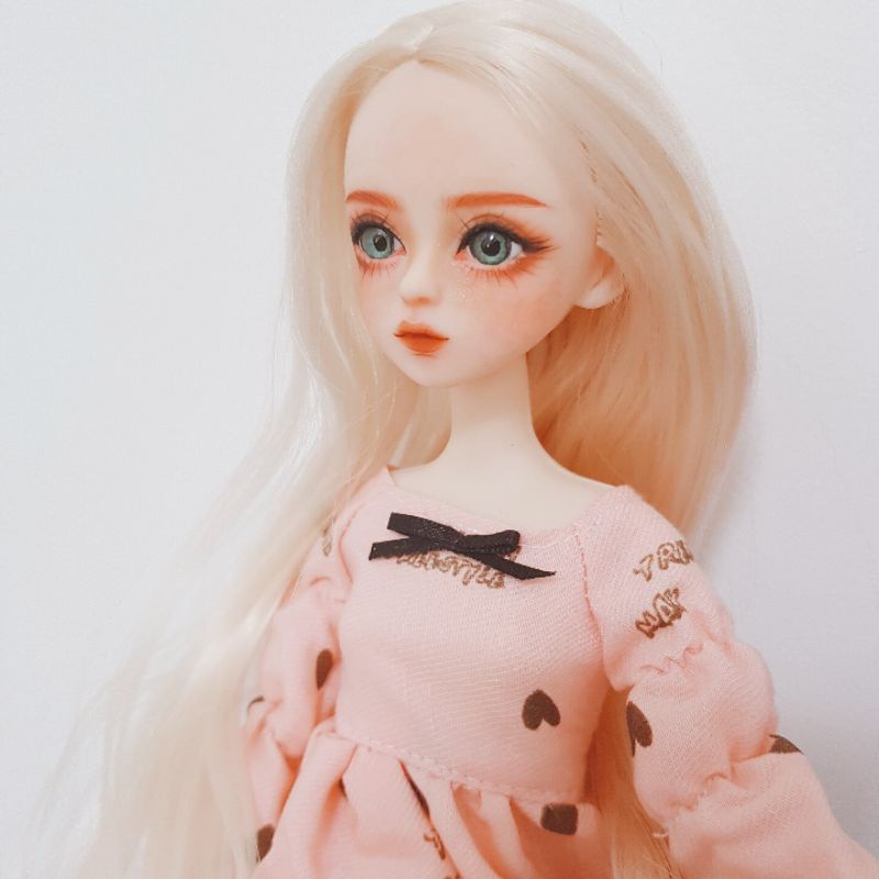 Búp bê xinyi đã face up siêu cute giá rẻ tặng kèm body