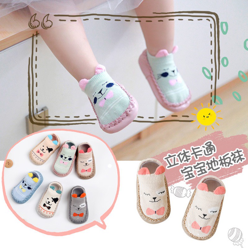 Giày vớ đế mềm chống trượt họa tiết hoạt hình dễ thương cho bé 0-3 tuổi