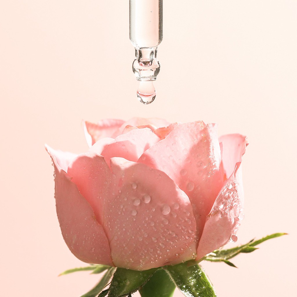 Combo Dung Dịch Vệ Sinh Phụ Nữ Hàng Ngày Femfresh 250ml + Tinh chất hoa hồng cocoon 30ml (rose serum)