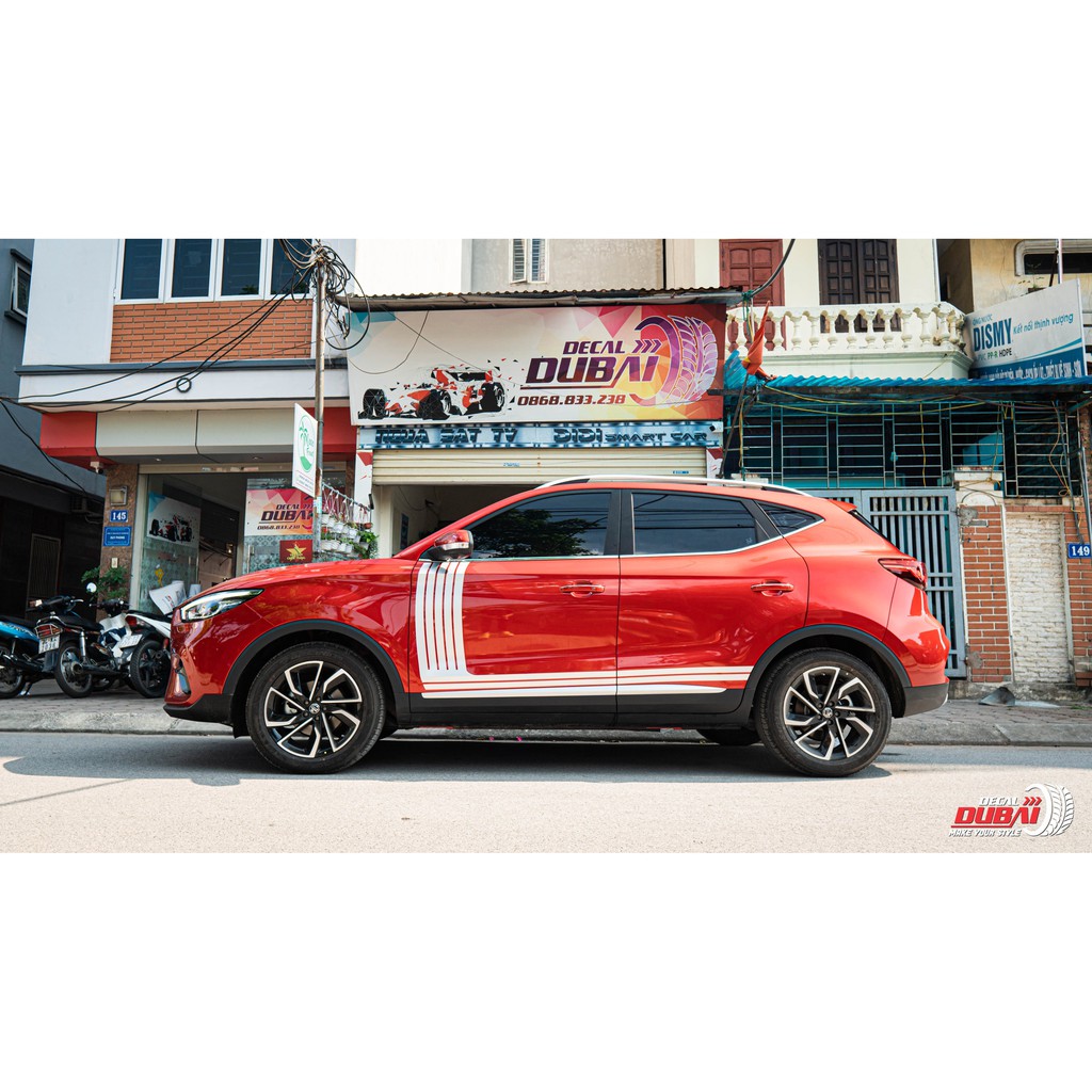 TEM XE Ô TÔ MG ZS KÈM ẢNH THẬT TẠI CỬA HÀNG