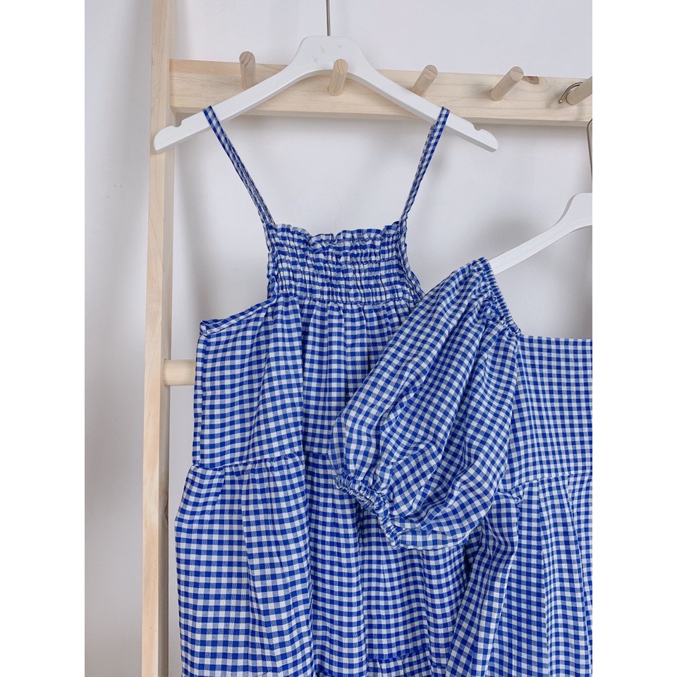 Váy hai dây kẻ caro xanh freesize - Váy đầm nữ freesize kẻ caro xanh hỏ tren phom rộng dáng suông C189