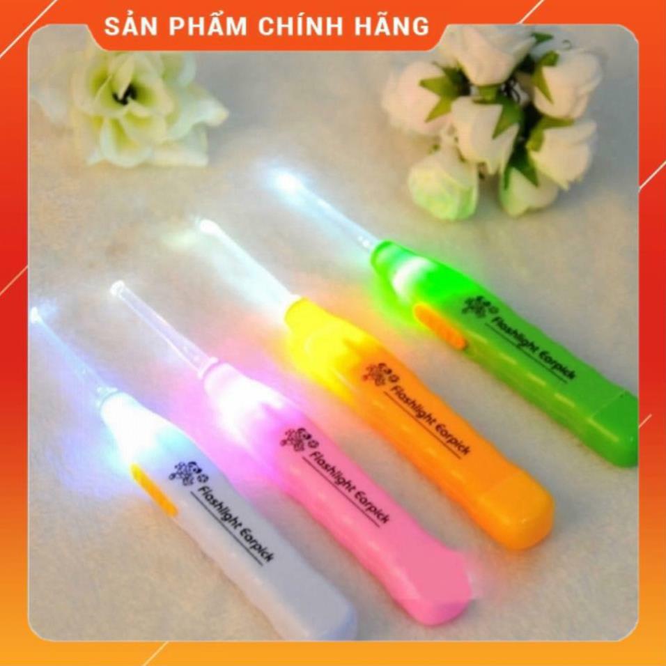Dụng cụ lấy rái tai có đèn soi cho bé