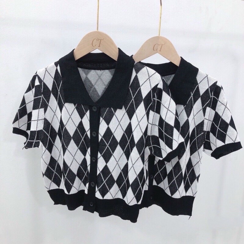 Áo len Tay ngắn thiết kế croptop hoạ tiết caro phong cách hàn quốc chất vải dày dặn form chuẩn