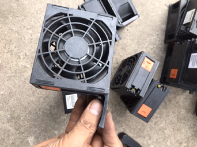 Quạt server Hp delta 12v 1.35A , vuông 8cm có khung bảo vệ full