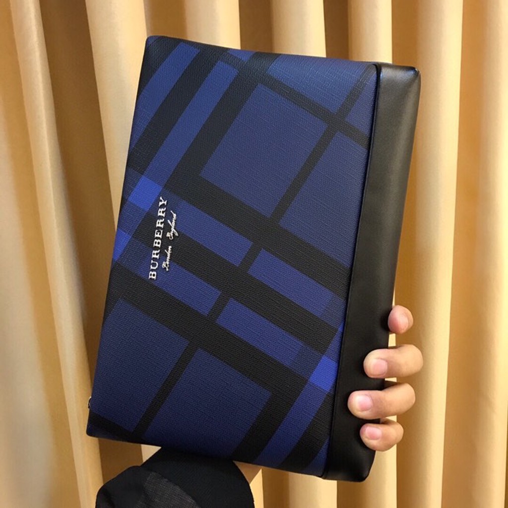 Ví cầm tay/ Clutch Burberry size 28 x 19 x 3cm