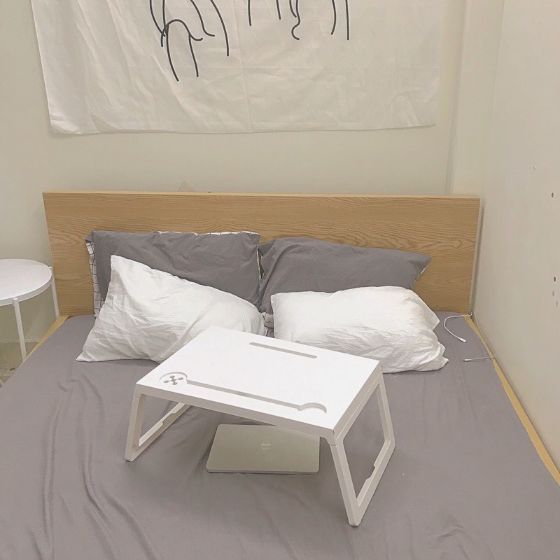 ảnh thật bàn nhựa hàn quốc mặt phẳng | BigBuy360 - bigbuy360.vn