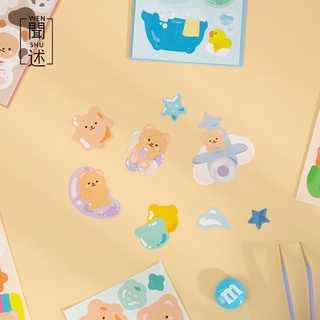 Bộ Hai Miếng Dán Hình Gấu Cute