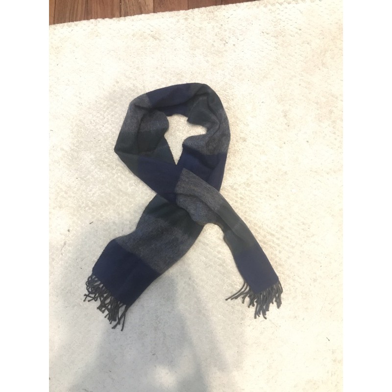 Khăn lông cừu dạ ép hiệu nina ricci SALE OFF