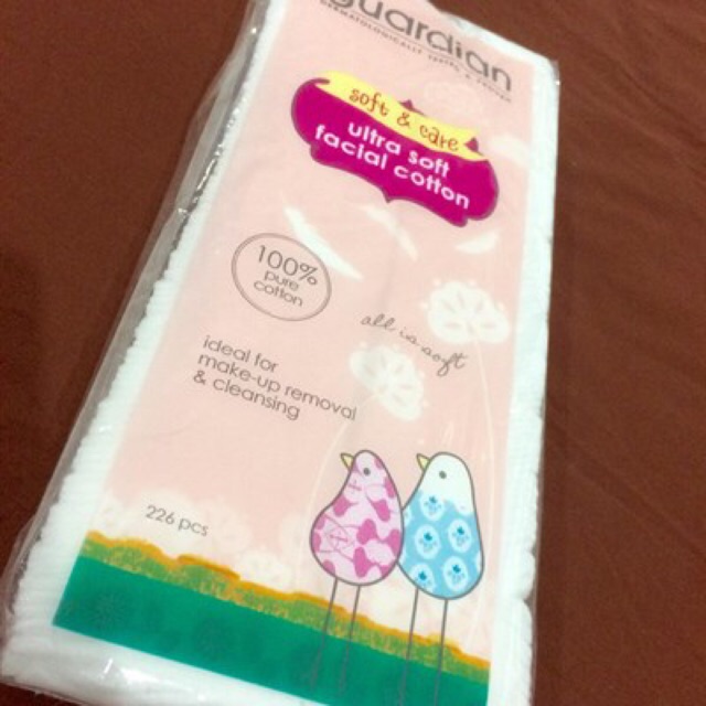 Bông tẩy trang Guardian siêu mềm 200 miếng