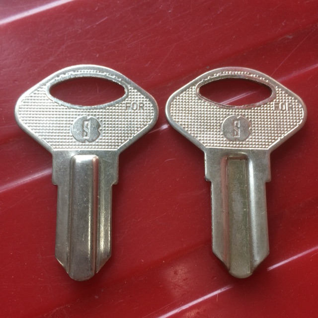 Cặp phôi chìa khoá máy cẩu