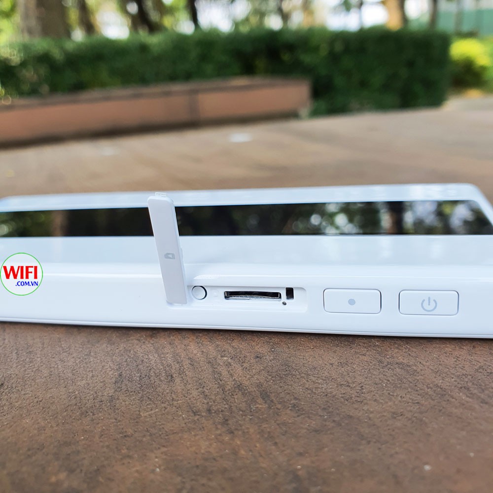 Bộ Phát Wifi 5G Huawei E6878-870. Tốc độ 1.65Gbps. Pin 4000mAh. Wifi hai băng tần chuẩn AC 1176Mbps