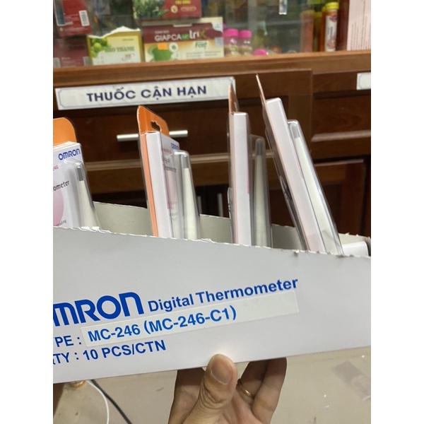 Nhiệt kế đieen tử omron Model Mc- 246