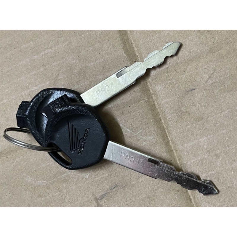 Khoá máy Vario, Click Thái , Vision 2014…2010 dùng chung, hàng zin tháo xe chính hãng chưa qua sd