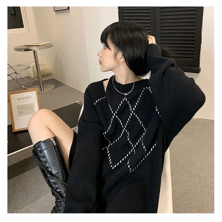 Áo sweater dệt kim kiểu dáng rộng trễ vai thời trang phong cách thu đông cho nữ