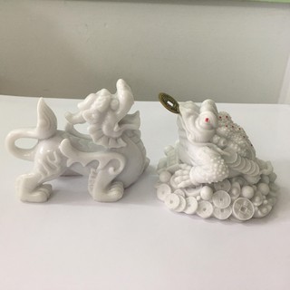 Combo tượng tỳ hưu - cóc ngậm tiền màu trắng mang may mắn tài lộc cho mọi người