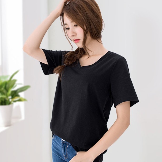 Áo phông cotton thun unisex trơn form rộng  dáng basic tay lỡ cổ tim thoáng mát, co giãn 4 chiều A04