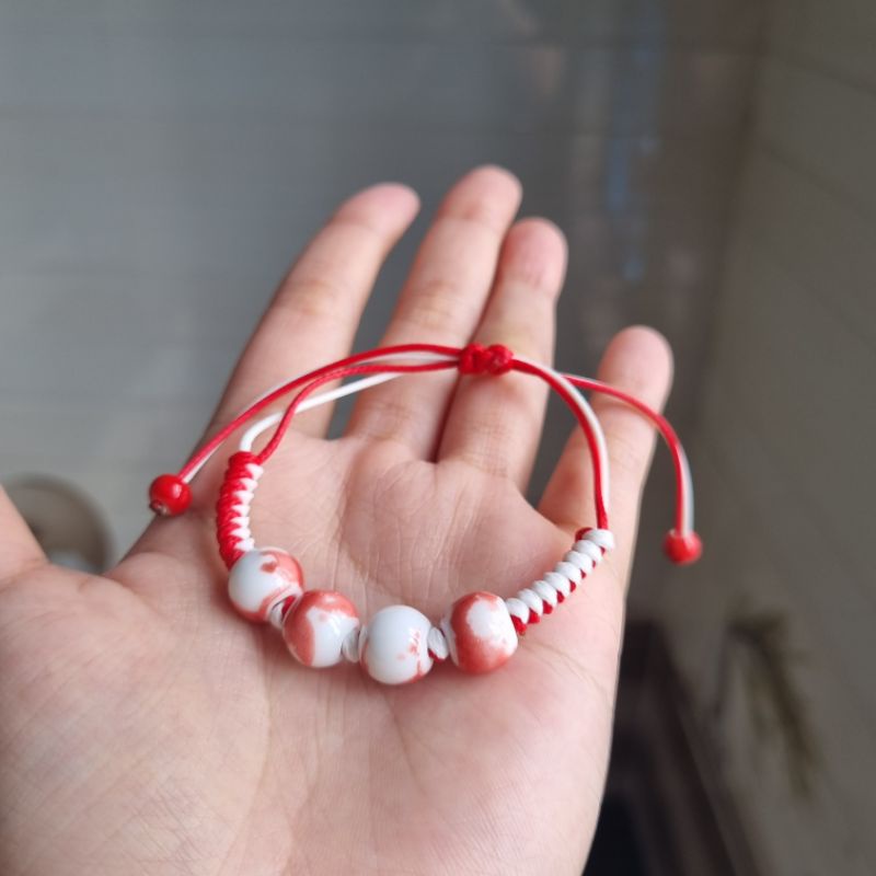 Vòng tay gốm tráng men dây rút tùy chỉnh độ rộng
