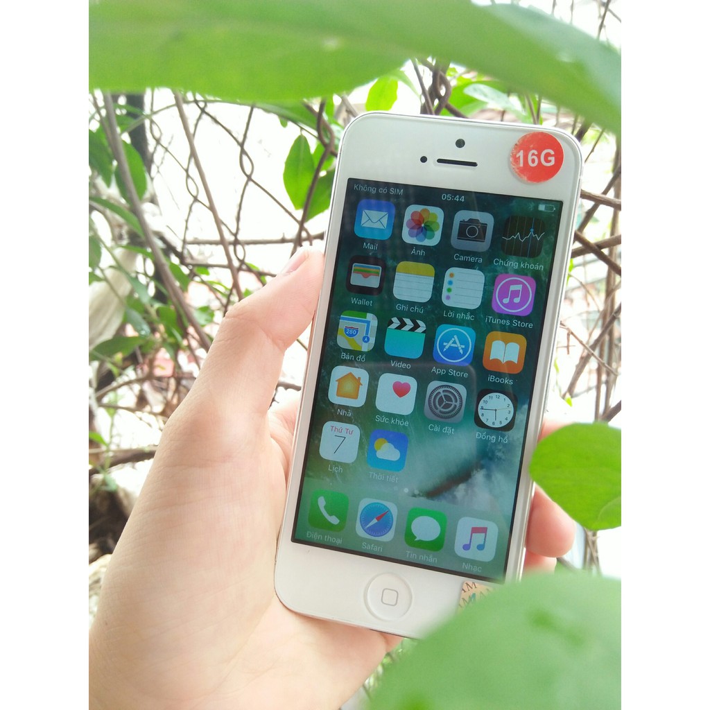 ĐIỆN THOẠI IPHONE 5 QUỐC TẾ Chính hãng CHÍNH HÃNG Apple BẢO HANH 6 THÁNG TẶNG CỦ VÀ DÂY SẠC ĐỔI TRẢ TẠI NHÀ