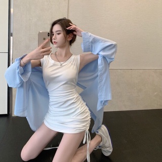 Váy body kèm áo khoác kiểu