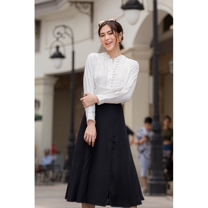 Áo clothesrack dài tay cài nút bọc Adela