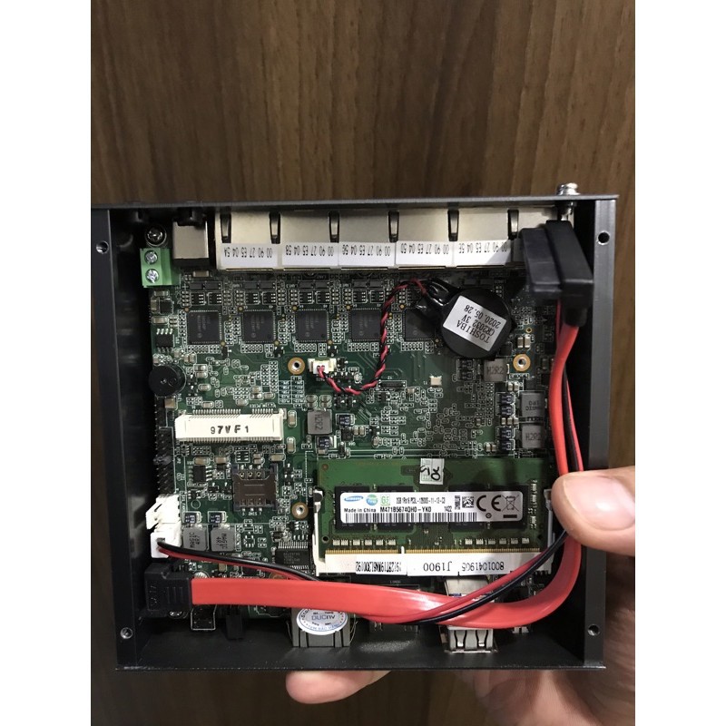 Router pfsense 6 port Gigabit, J1900, 2G, SSD 32G mới 95