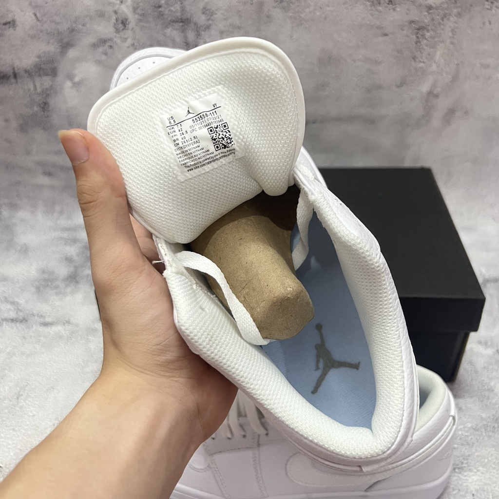 Giày Thể Thao Jordan 1 Low Triple White - Bản Cao Cấp
