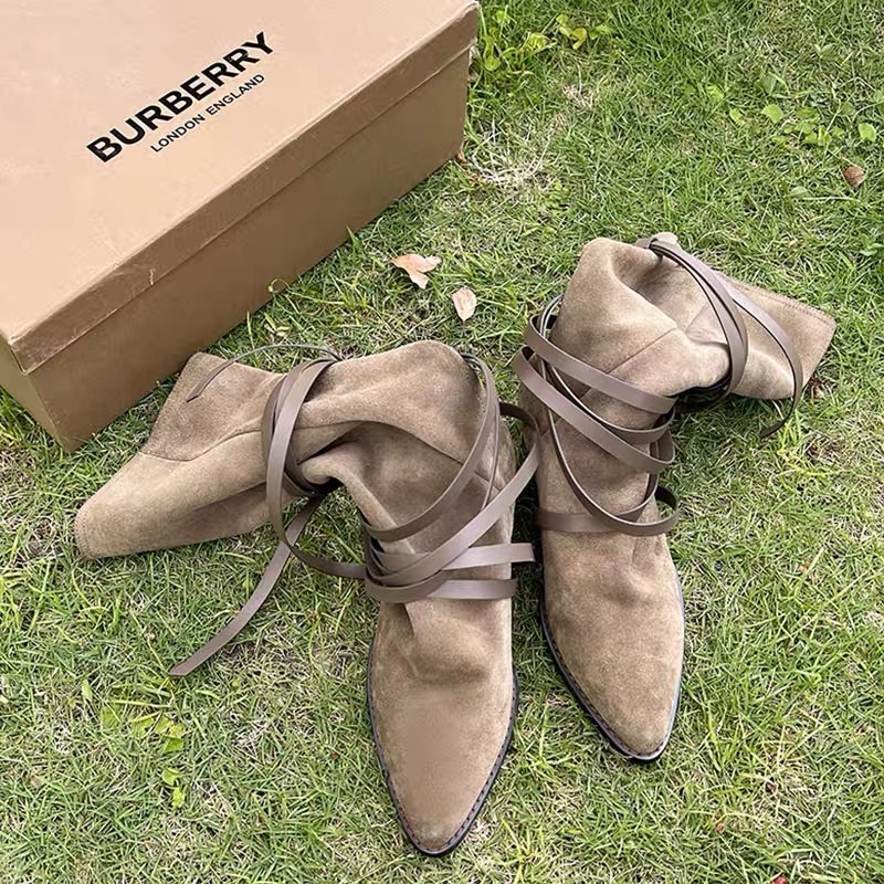 Boot da lộn buộc dây vintage chất nhung mịn mềm