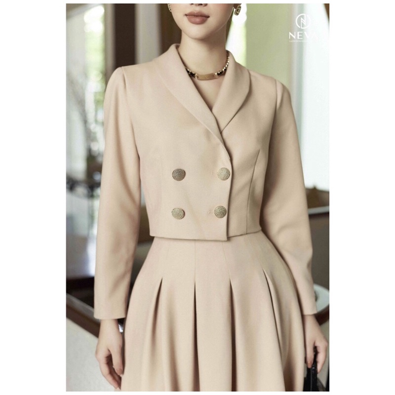 NEVA newtag set áo vest và chân váy nude mới nguyên tag M/L