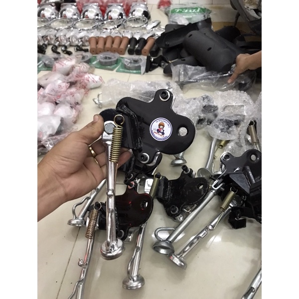 Kính xe loại tốt gắn các loại xe Crea, Julio, Gionro, Scoopy, các xe 50cc  xe nội địa Nhật