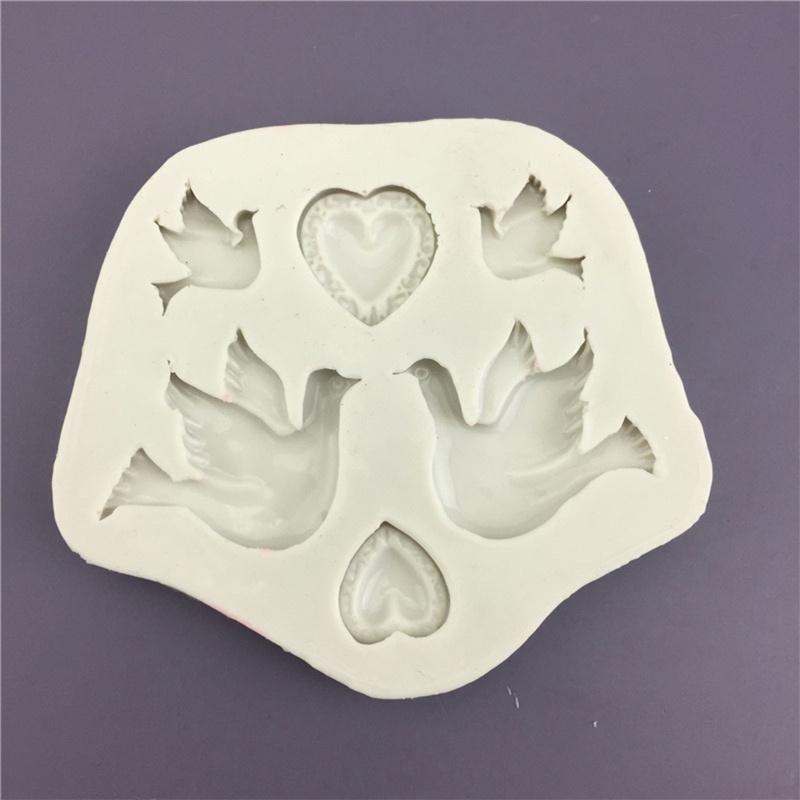 Khuôn Silicone Làm Bánh Hình Trái Tim &amp; Chữ Peace for Dove