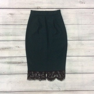Chân váy bút chì phối ren