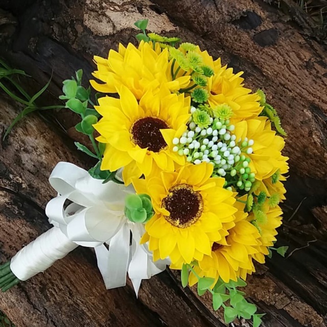 Bó hoa cưới cầm tay cô dâu bằng hoa sáp hướng dương | Shopee Việt Nam