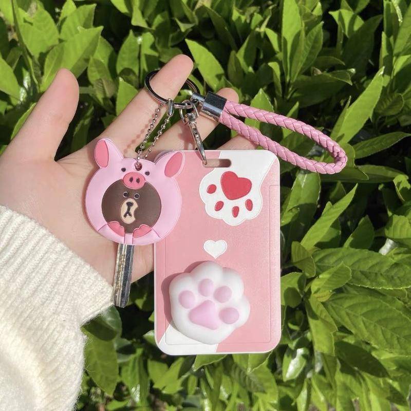 ⭐ iLado ⭐ thẻ đeo bảng tên Bàn chân mèo 3D dễ thương Dây Đeo Thẻ Học Sinh Bao Đựng Thẻ Dây đeo thẻ tên hoạt hình sinh viên cho nhân viên văn phòng Thẻ đeo bảng tên kèm dây kéo Dây Đeo Thẻ Dọc Cho Sinh Viên -Học Sinh Nguồn cung cấp Văn phòng Văn phòng phẩm