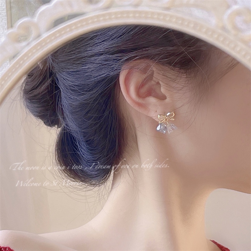 Bông Tai Đính Đá Pha Lê Xanh Dương Phong Cách Hàn Quốc Thời Trang Cho Nữ