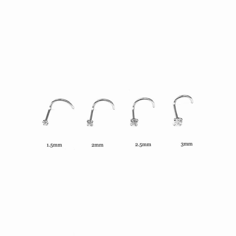 Khuyên mũi cong đá trấu