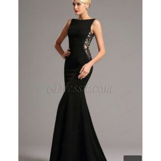 Đầm dạ hội đuôi cá
